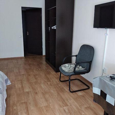 Hotel Yukon Bosteri Zewnętrze zdjęcie