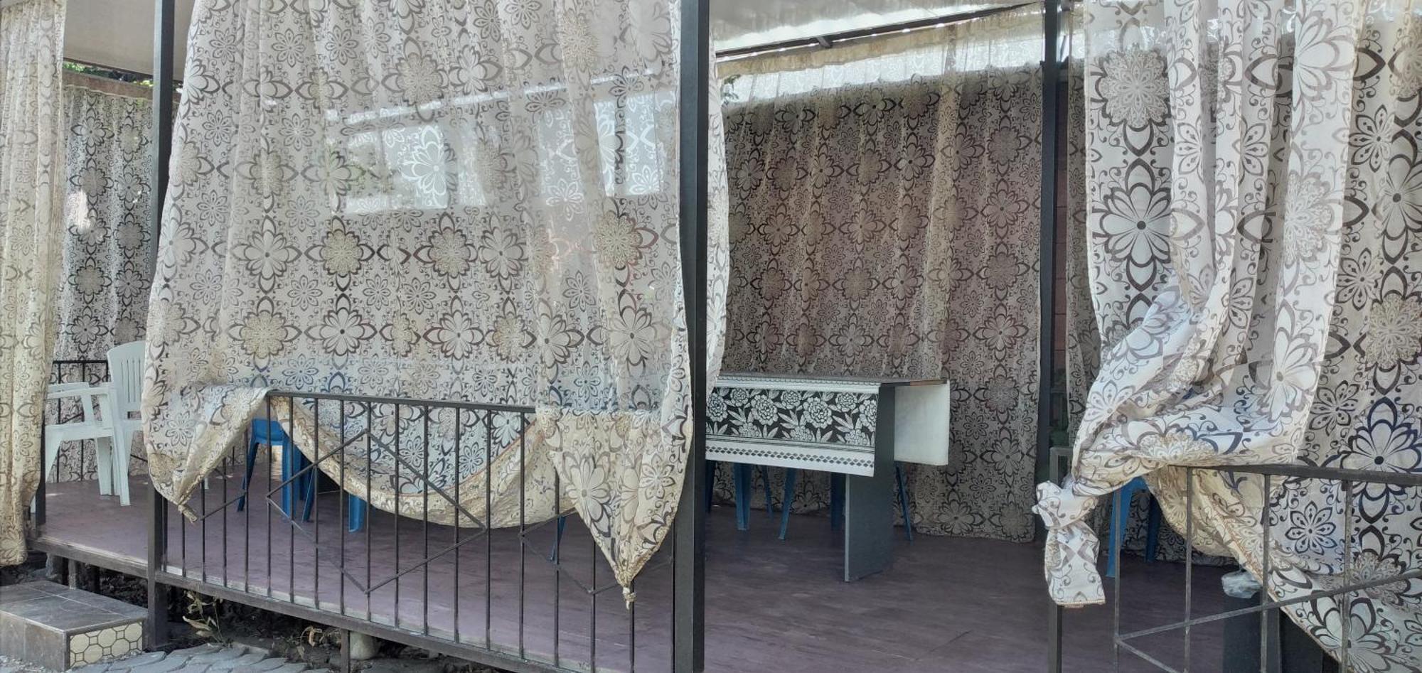Hotel Yukon Bosteri Zewnętrze zdjęcie