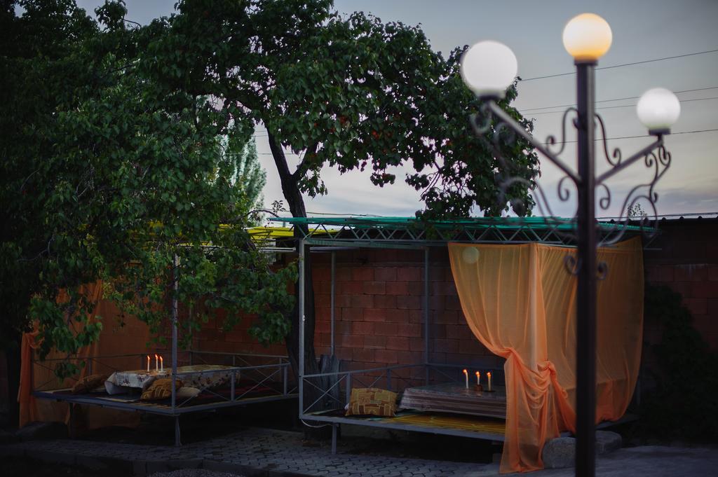 Hotel Yukon Bosteri Zewnętrze zdjęcie