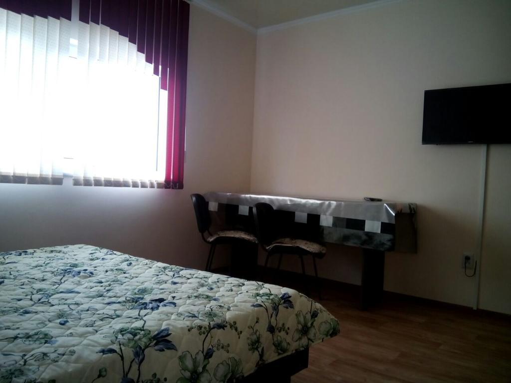 Hotel Yukon Bosteri Zewnętrze zdjęcie