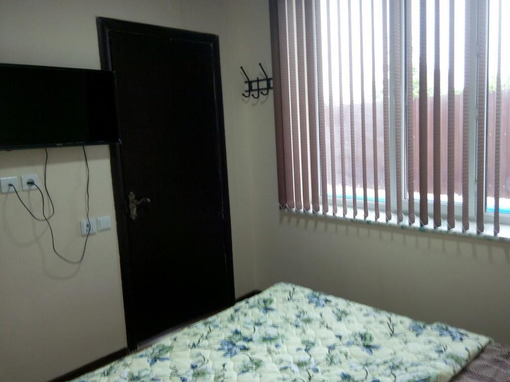 Hotel Yukon Bosteri Zewnętrze zdjęcie